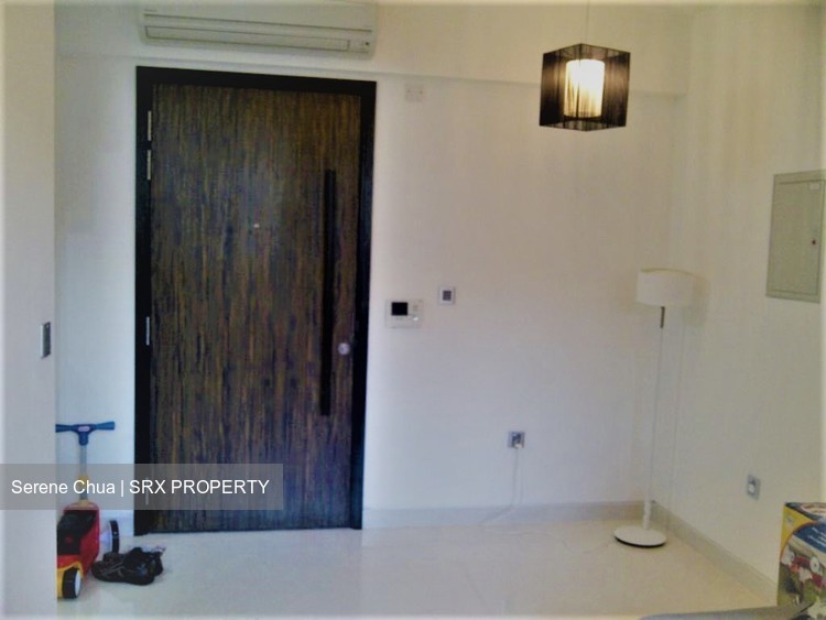 Alexis thumbnail photo